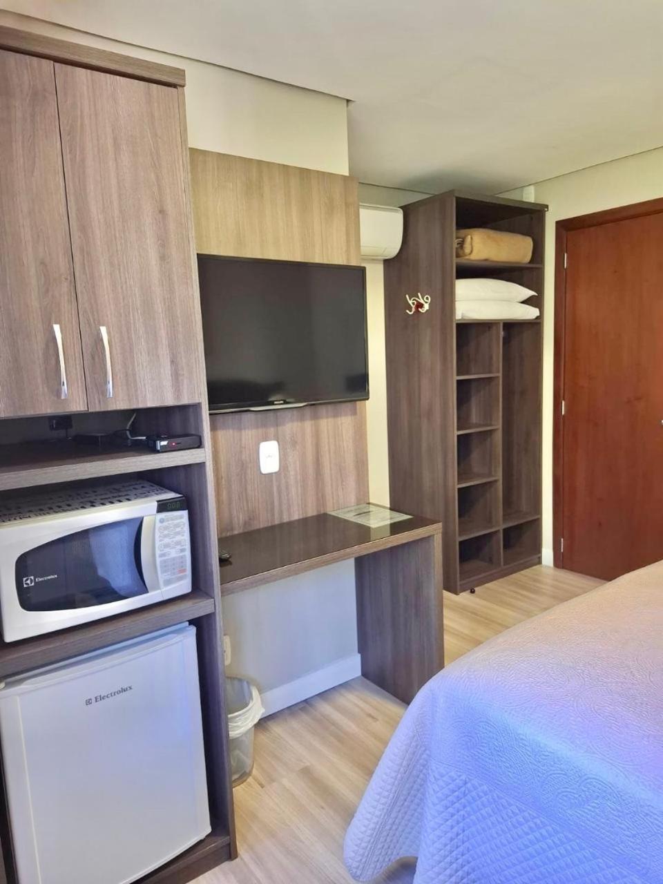 Appartamento Residencial Jardim Dos Pinheiros 279 Canela Esterno foto
